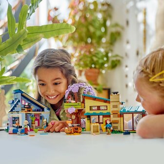 Lego Friends 42620 Olly en Paisleys Huizen