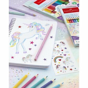 Faber Castell FC-201543 Colour Grip Kleurpotloden 18 Stuks + 6 Sparkle Pastel Kleurpotloden en Unicorn Stickers