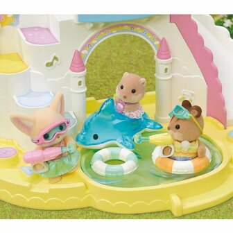 Sylvanian Families 5749 Trio Peutervriendjes Zwembad Fun