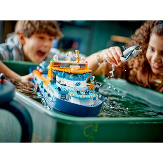 Lego City 60368 Poolonderzoeksschip