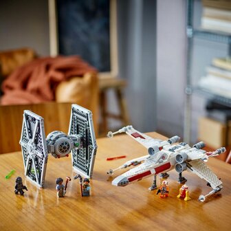 Lego Star Wars 75393 TIE Fighter en X-Wing