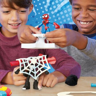 Play-Doh Spiderman Launch and Slice Battle