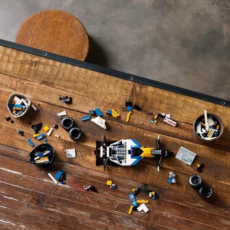 Lego Icons 10353 Williams Racing FW14B en Nigel Mansell