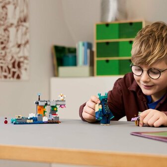 Lego Minecraft 21274 Ontmoeting met de Opzichter