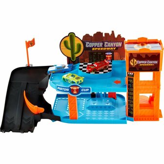 Disney Cars Garage Glow Racers + 3 Auto&#039;s