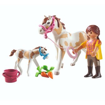 Playmobil 71243 Country Paard met Veulen