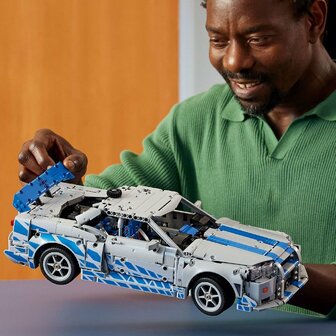Lego Technic 42210 2 Fast 2 Furious Nissan Skyline GTR (R34) Auto