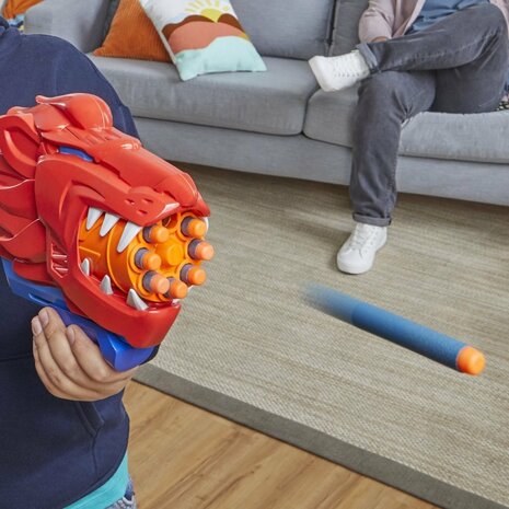 Nerf Elite Lionfury Blaster + 16 Darts