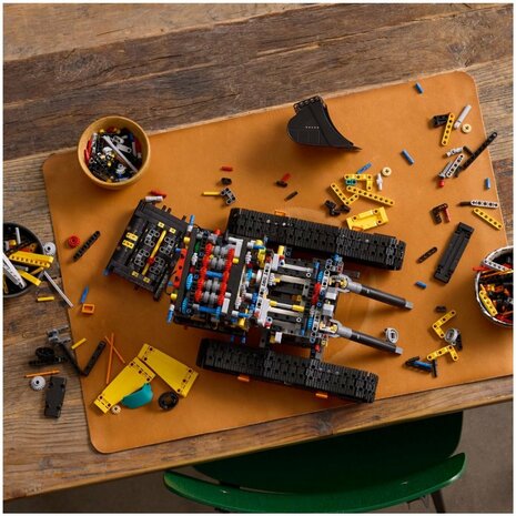 Lego Technic 42215 Volvo EC500 Hybrid Graafmachine