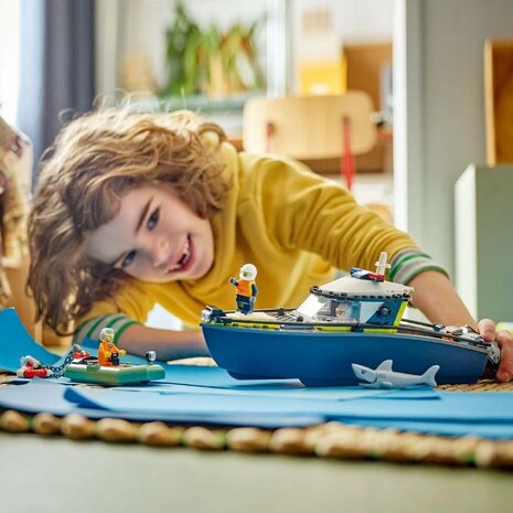 Lego City 60456 Achtervolging met Politieboot