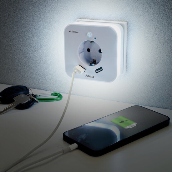 Hama Led-nachtlampje Met Stopcontact 2 USB-uitgangen Bewegings- En Lichtsensor